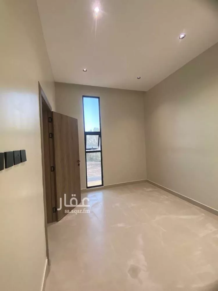 فيلا للبيع في شارع طريق عائشة رضي الله عنها , حي الرفيعة, مدينة بريدة, منطقة القصيم صورة 4