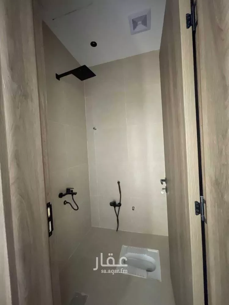 فيلا للبيع في شارع قريش المدني, حي السالمية, مدينة بريدة, منطقة القصيم صورة 4