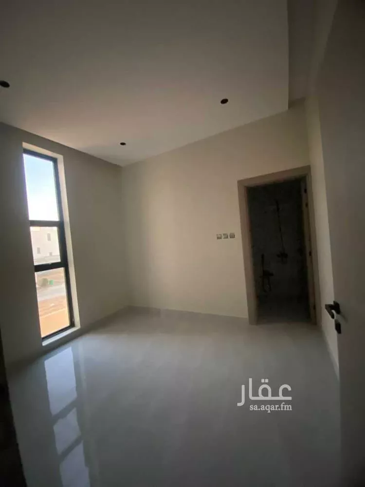 فيلا للبيع في حي واسط, مدينة بريدة, منطقة القصيم صورة 5