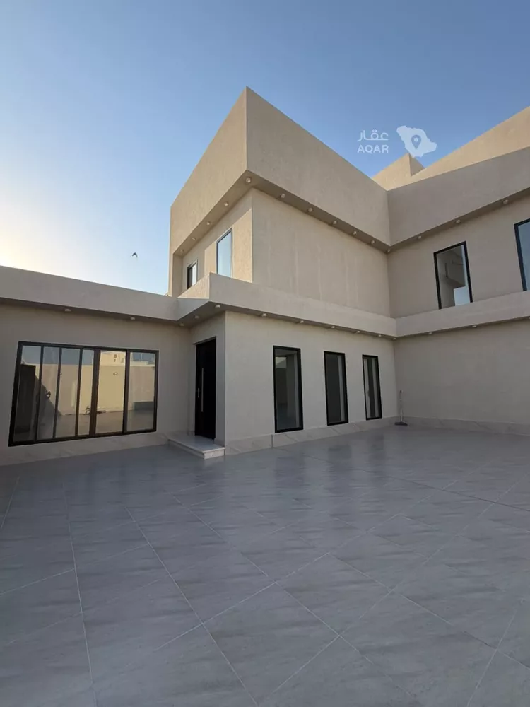 Villa for Sale in Al Bukayriyah Al Mohamadiah Subdivision 9