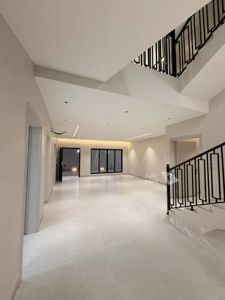 Villa for Sale in Al Bukayriyah Al Mohamadiah Subdivision 19