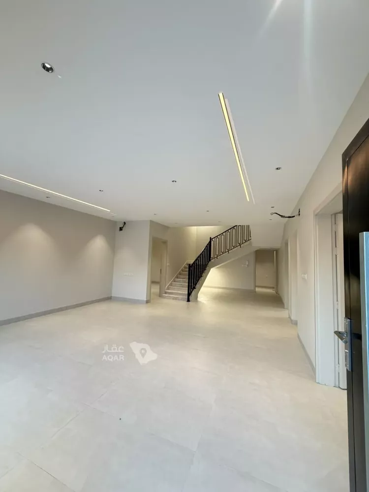 Villa for Sale in Al Bukayriyah Al Mohamadiah Subdivision 23