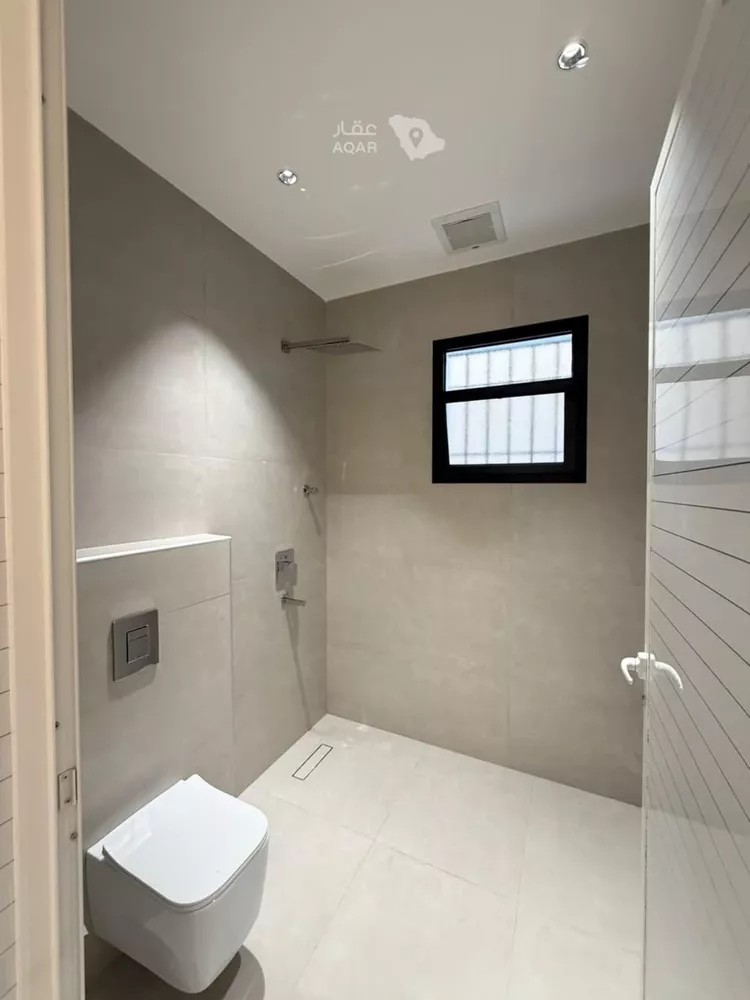 Villa for Sale in Al Bukayriyah Al Mohamadiah Subdivision 17