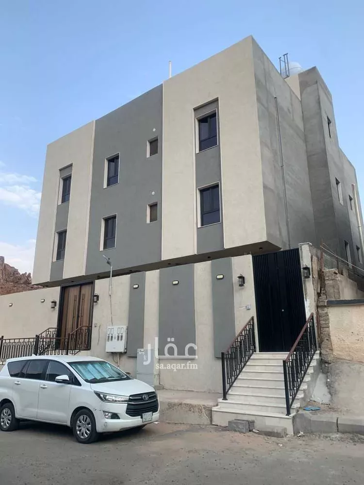 عمارة للبيع في شارع انس بن قتاده ، حي جبل احد ، المدينة المنورة ، منطقة المدينة المنورة 6