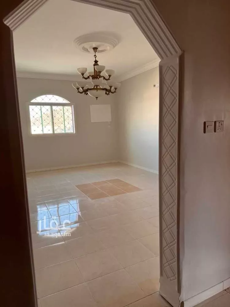 شقة للإيجار في شارع عبدالخالق الصابوني, حي القلت, مدينة الطائف, منطقة مكة المكرمة صورة 4
