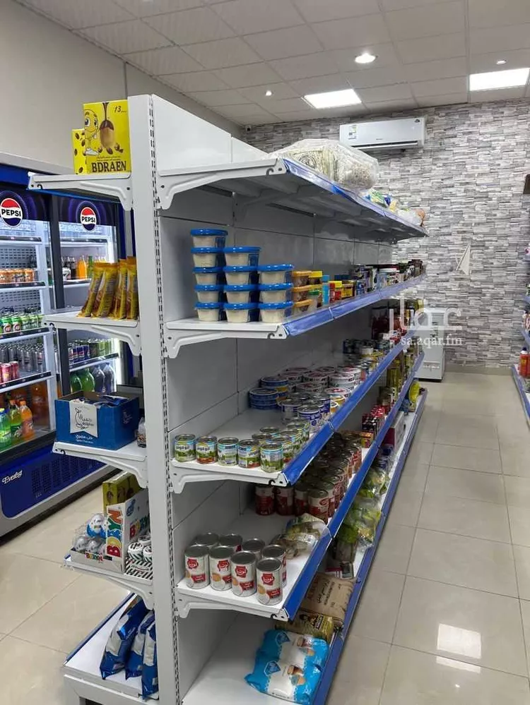 محل للبيع في شارع الوزير بن سليمان ، حي الريان ، عنيزة ، عنيزة صورة 4