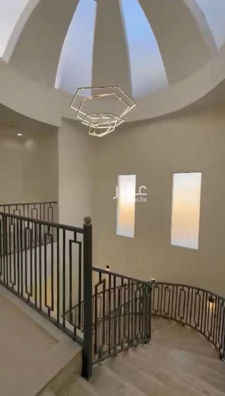 Villa for Sale in Riyadh Al Mahdiyah صورة 3