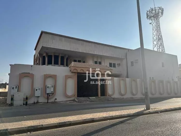 فيلا للبيع في حي حطين, مدينة صامطة, منطقة جازان