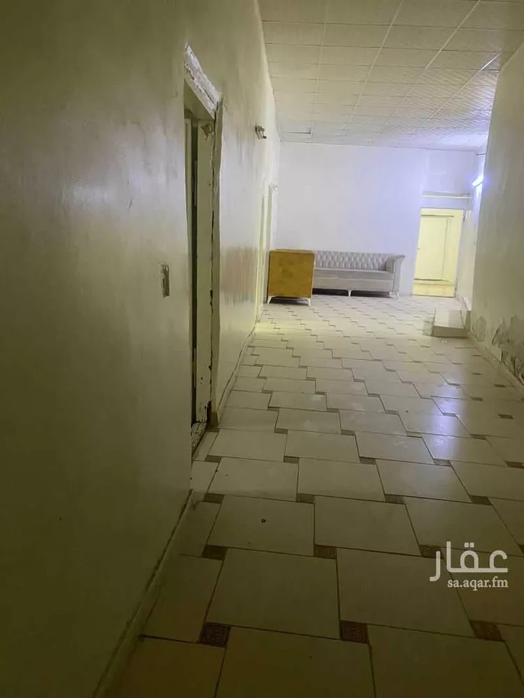 بيت للبيع في شارع يزيد بن صهيب الفقير ، حي قربان ، المدينة المنورة ، منطقة المدينة المنورة