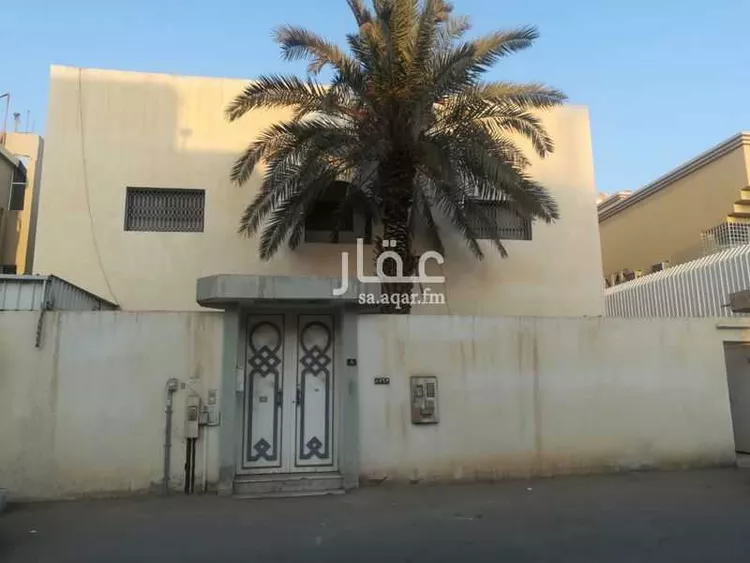 فيلا للبيع في شارع عبدالمجيد بن صاعد, حي السويدي الغربي, مدينة الرياض, منطقة الرياض صورة 2