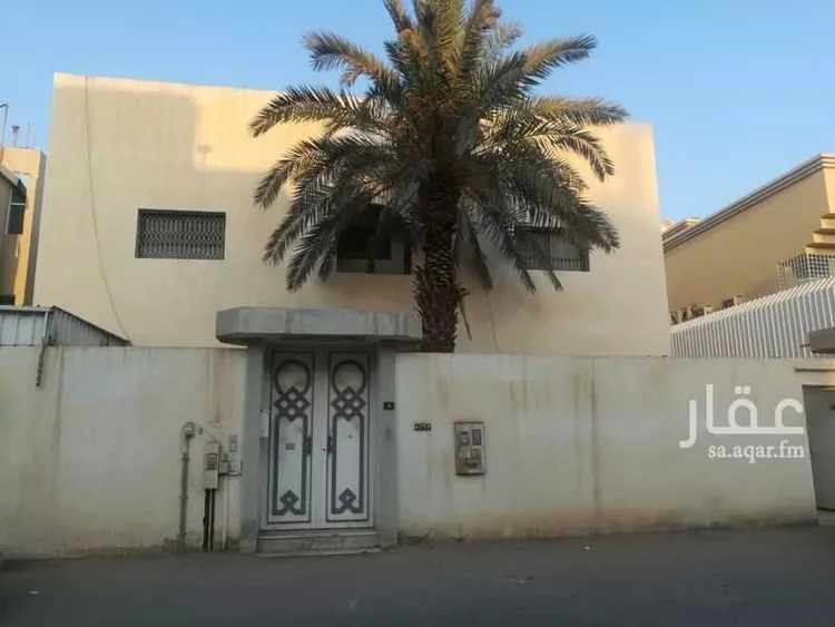 فيلا للبيع في شارع عبدالمجيد بن صاعد, حي السويدي الغربي, مدينة الرياض, منطقة الرياض صورة 3