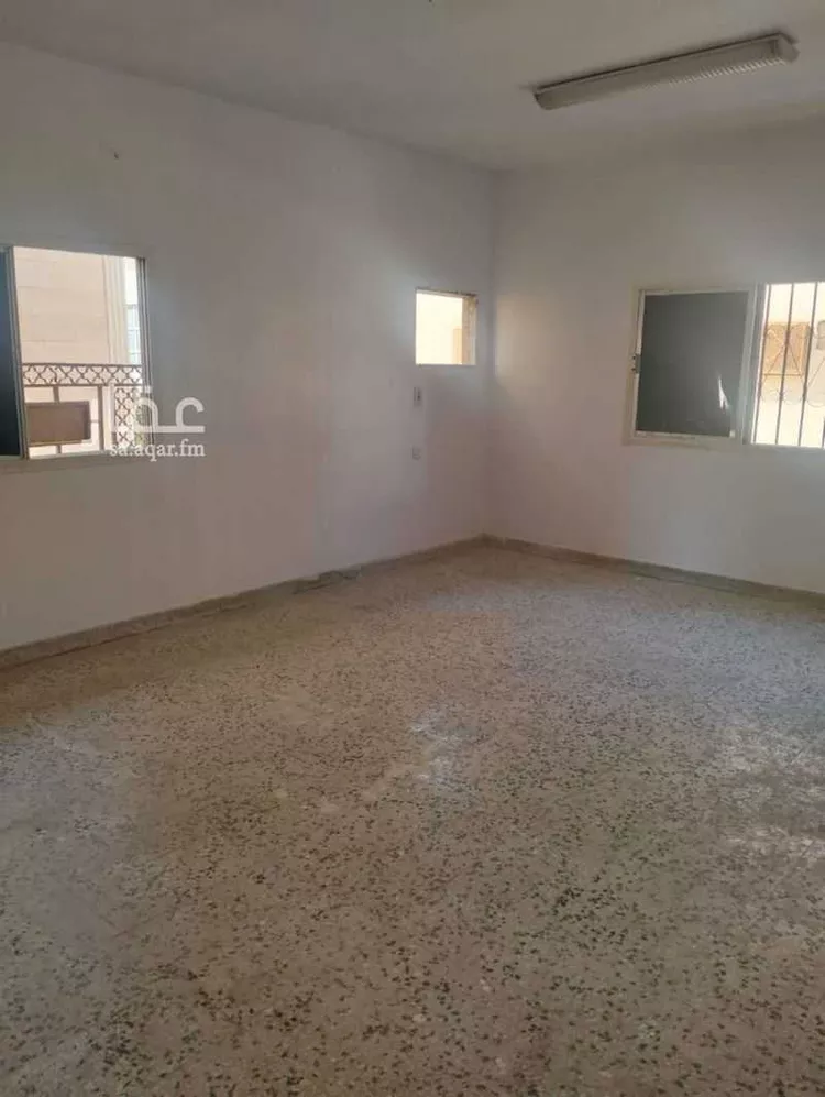 شقة للإيجار في شارع قيس ابن المغيرة الخارفي, حي قربان, مدينة المدينه المنوره, منطقة المدينة المنورة