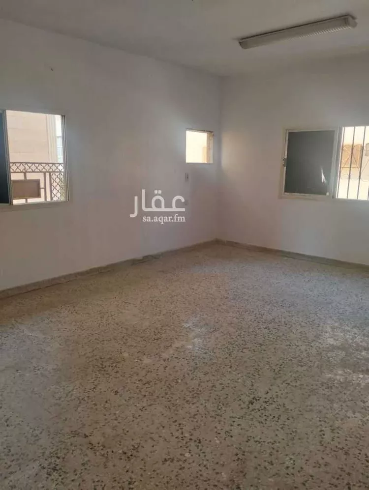 شقة للإيجار في شارع قيس ابن المغيرة الخارفي, حي قربان, مدينة المدينة المنورة, منطقة المدينة المنورة