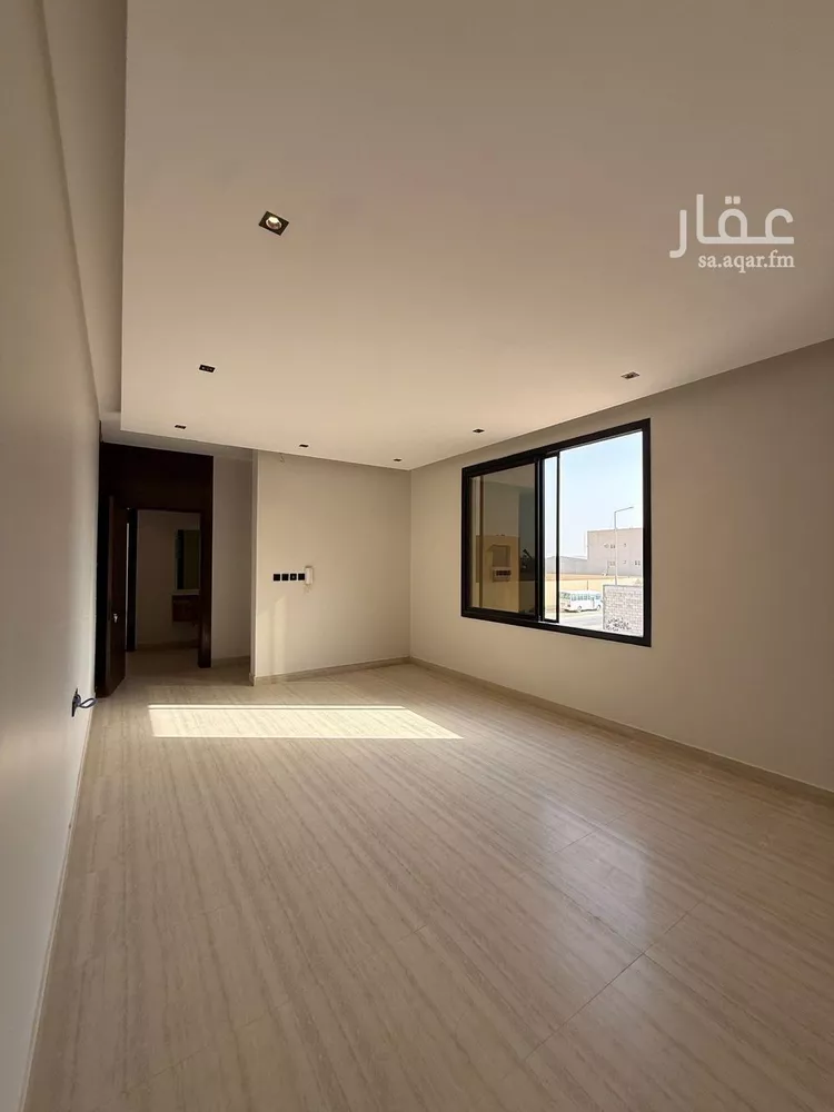 Floor for Sale in Riyadh Al Arid صورة 3