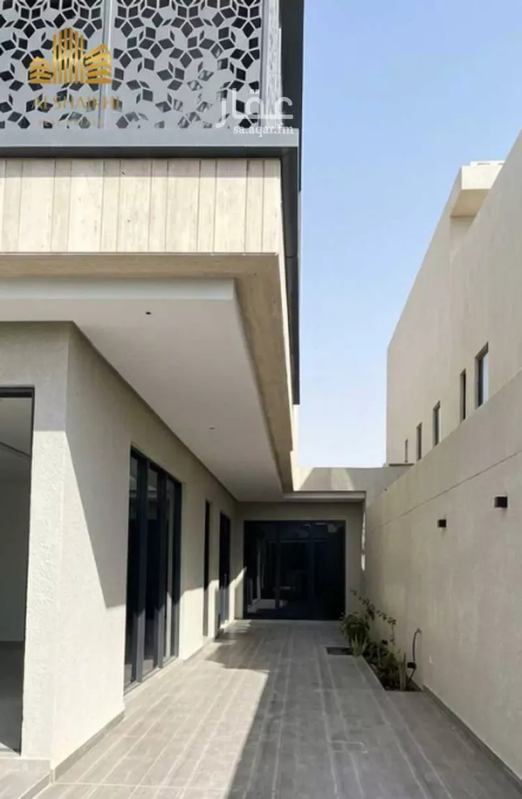 فيلا للبيع في شارع حارثة بن ظفر, حي التحلية, مدينة الخبر, المنطقة الشرقية صورة 2