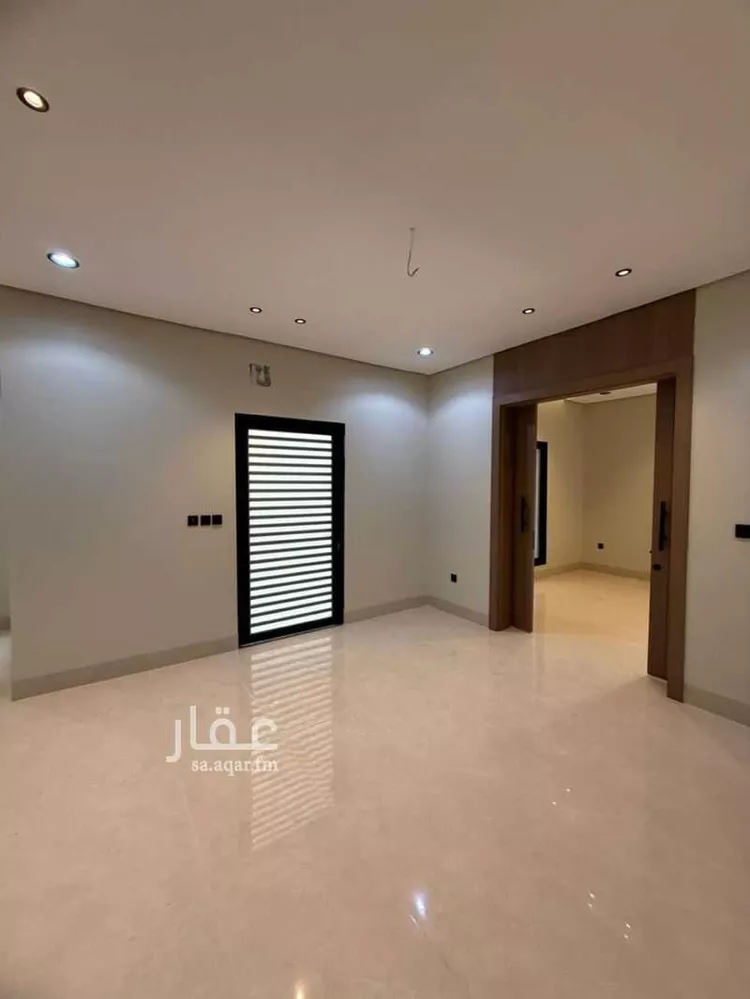 فيلا للبيع في شارع ابن المظفر الحاتمي, حي العروبة, مدينة الدمام, المنطقة الشرقية صورة 4