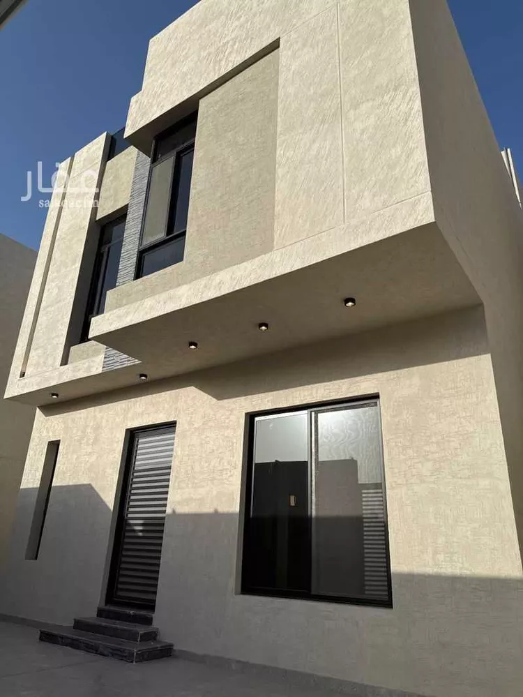 فيلا للبيع في شارع ابن المظفر الحاتمي, حي العروبة, مدينة الدمام, المنطقة الشرقية صورة 2