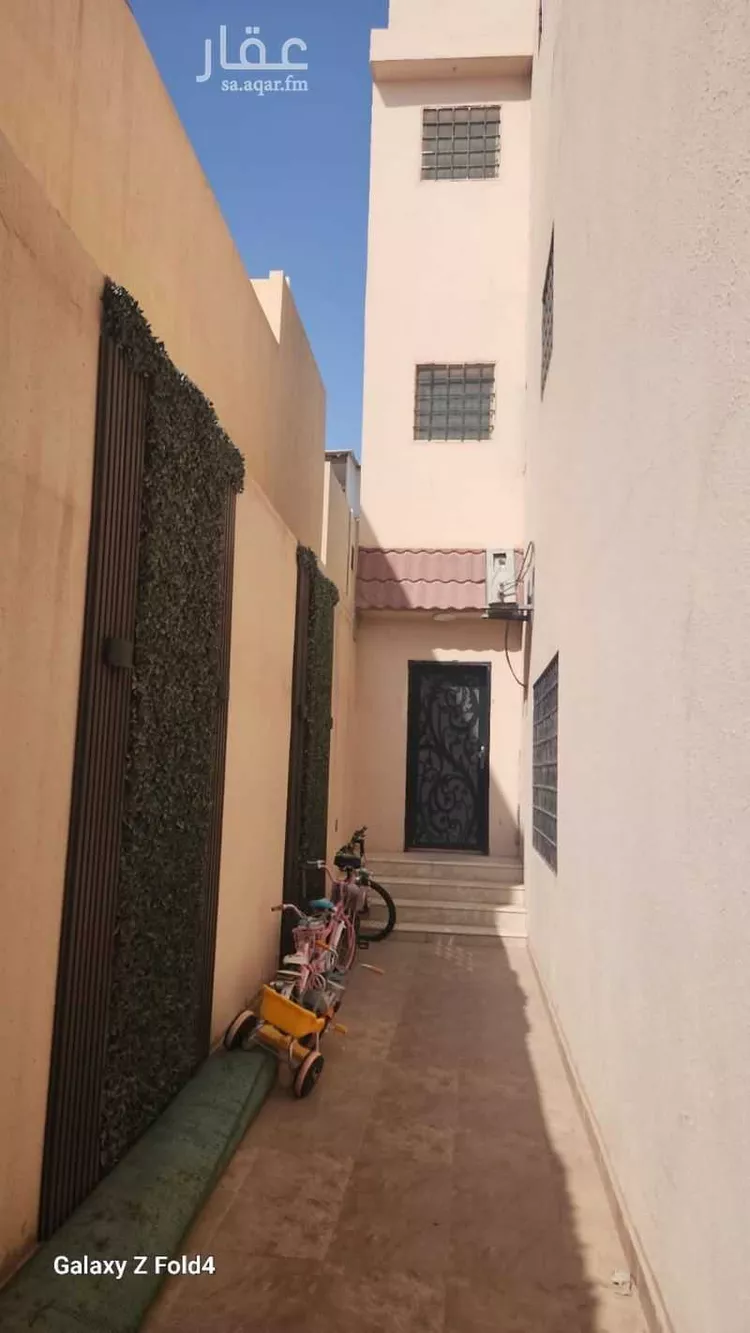 فيلا للبيع في شارع الحلية, حي غرناطة, مدينة الرياض, منطقة الرياض صورة 2