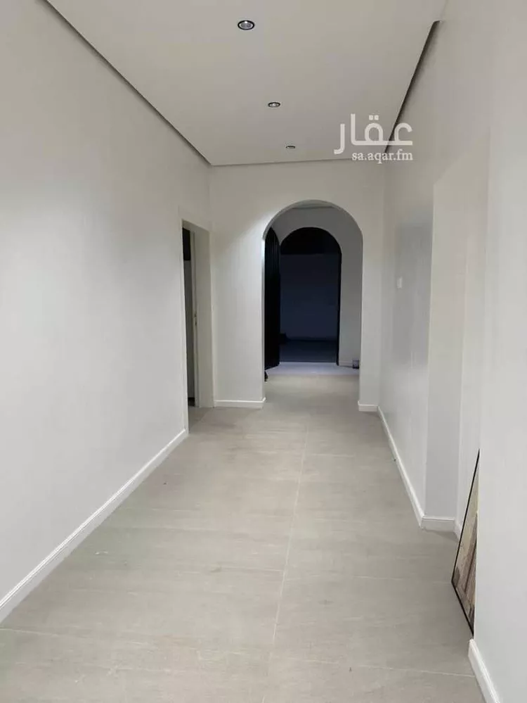 فيلا للبيع في شارع السيول ، حي الفيصلية ، حفر الباطن ، حفر الباطن