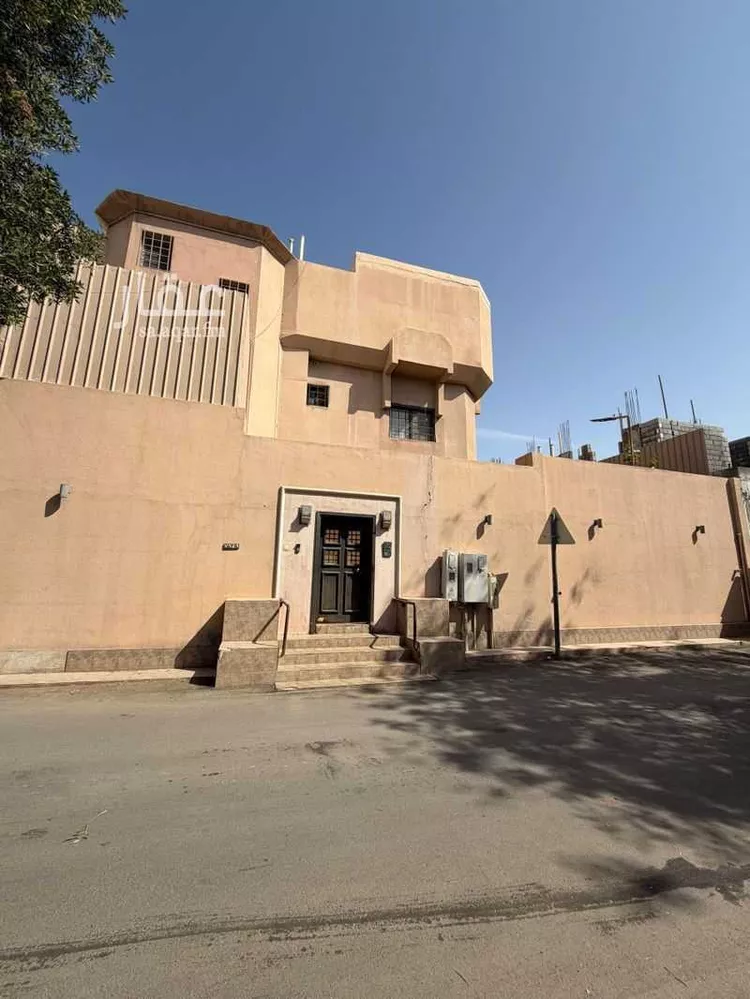 فيلا للبيع في شارع العباس بن الاحنف, حي المصيف, مدينة الرياض, منطقة الرياض صورة 5