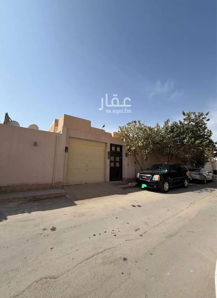 فيلا للبيع في شارع العباس بن الاحنف, حي المصيف, مدينة الرياض, منطقة الرياض صورة 3