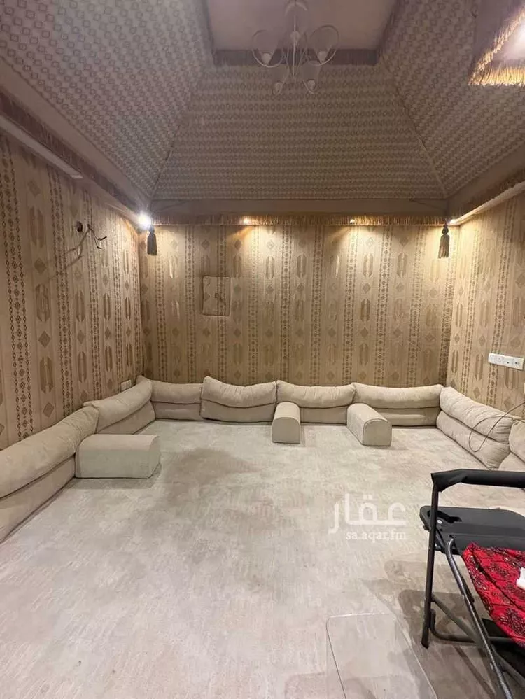 فيلا للبيع في شارع الطوال, حي إشبيلية, مدينة الرياض, منطقة الرياض صورة 2