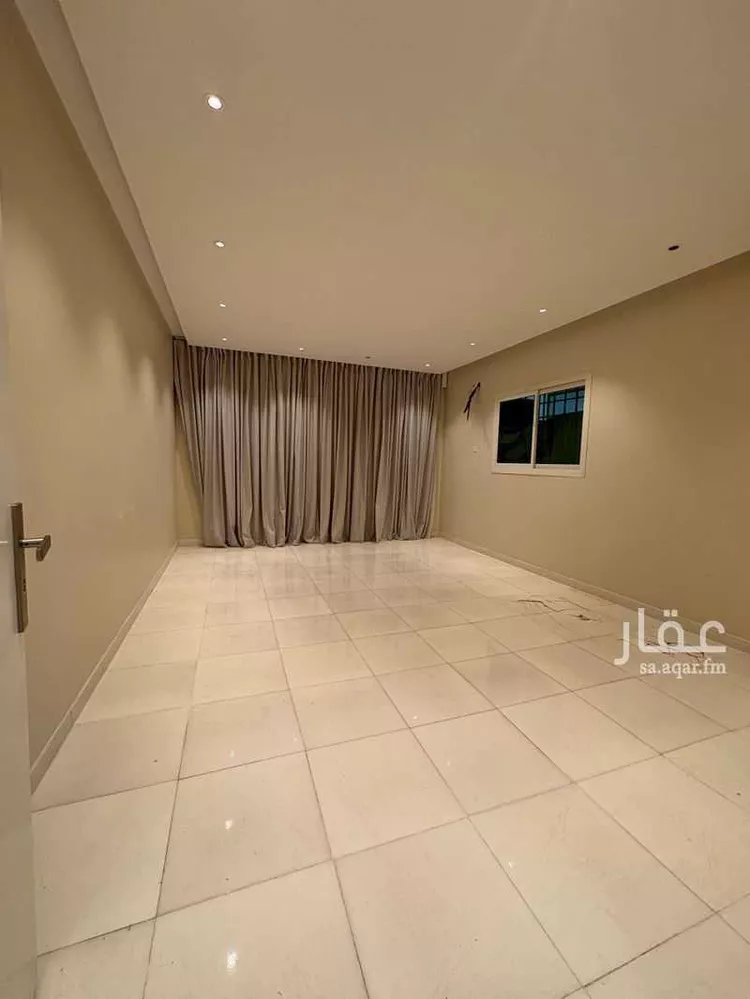 فيلا للبيع في شارع الطوال, حي إشبيلية, مدينة الرياض, منطقة الرياض 18