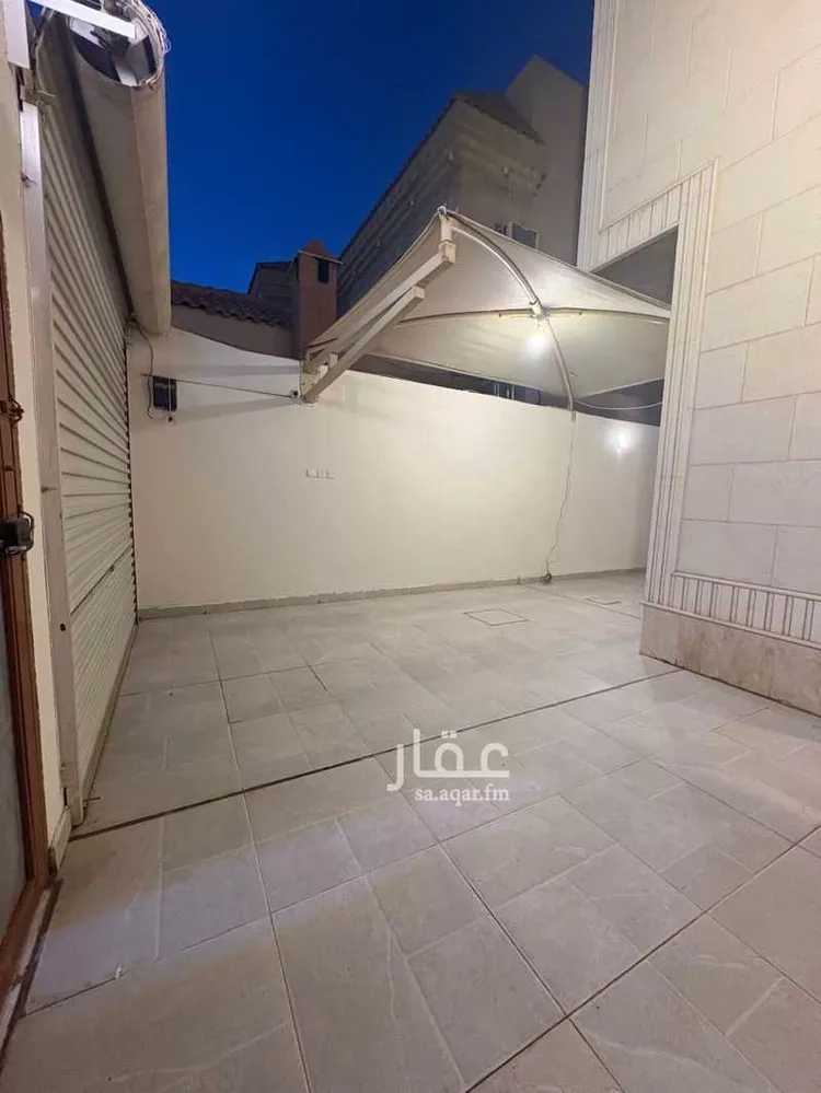 فيلا للبيع في شارع الطوال, حي إشبيلية, مدينة الرياض, منطقة الرياض صورة 3