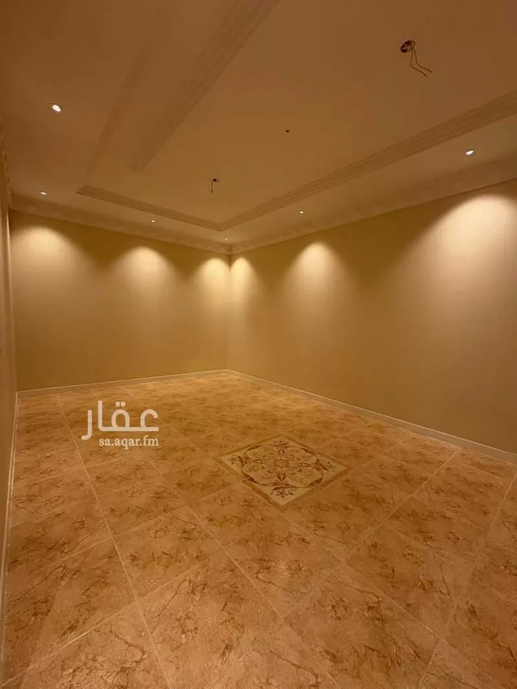 فيلا للبيع في شارع الطوال, حي إشبيلية, مدينة الرياض, منطقة الرياض صورة 5
