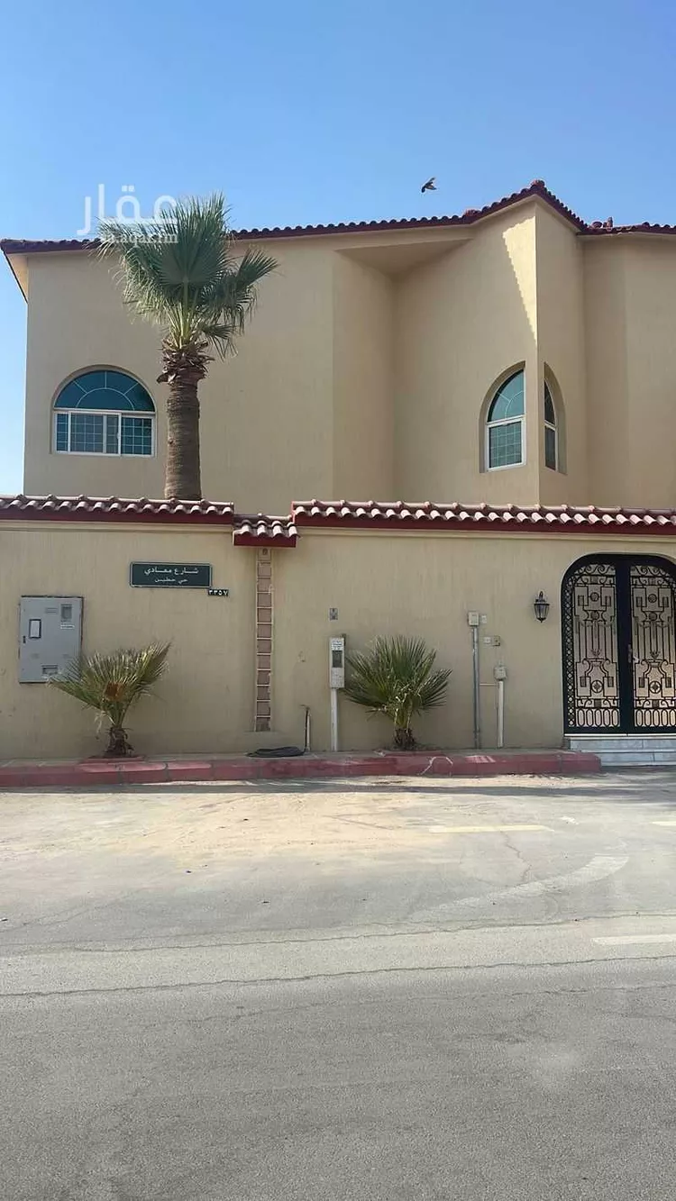 فيلا للإيجار في شارع معادي, حي حطين, مدينة الرياض, منطقة الرياض