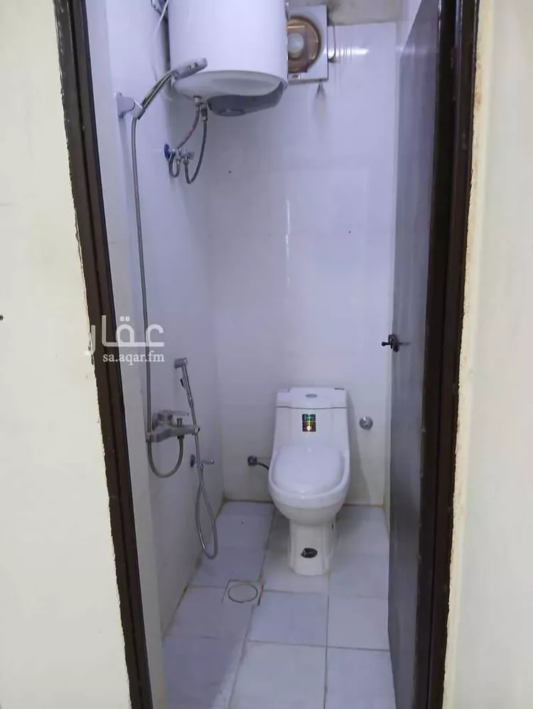 Building for Rent in Riyadh Ar Rawdah صورة 3