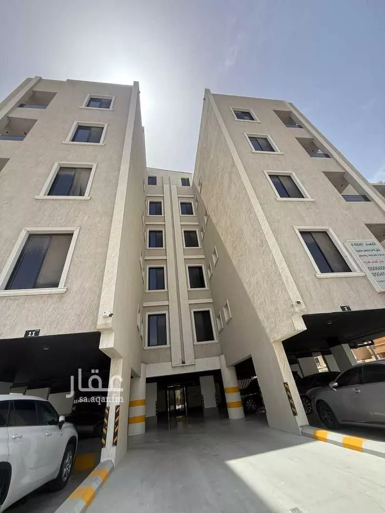 عمارة للإيجار في شارع الانباري, حي الجامعة, مدينة الظهران, المنطقة الشرقية صورة 4