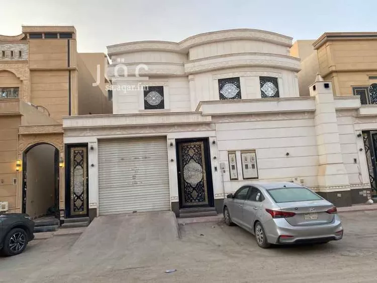 فيلا للبيع في شارع عبدالقادر بن النقيب ، حي القادسية ، الرياض ، منطقة الرياض
