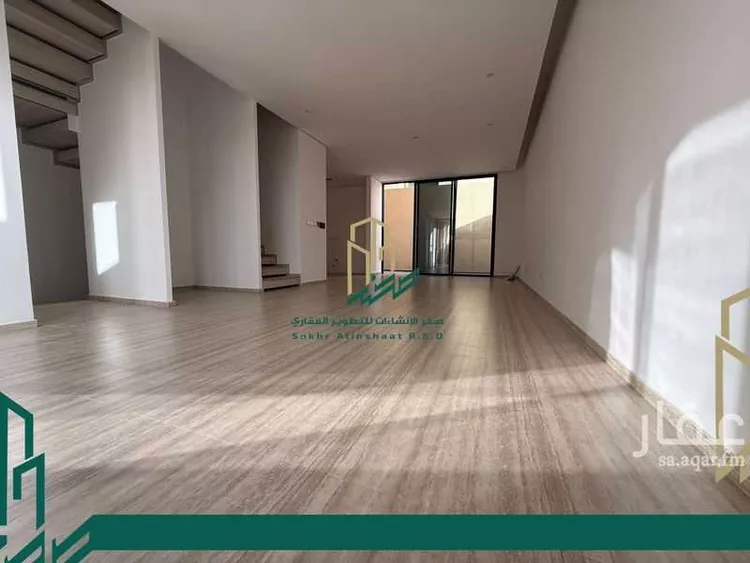 فيلا للإيجار في شارع ابي بكر الصديق, حي العارض, مدينة الرياض, منطقة الرياض