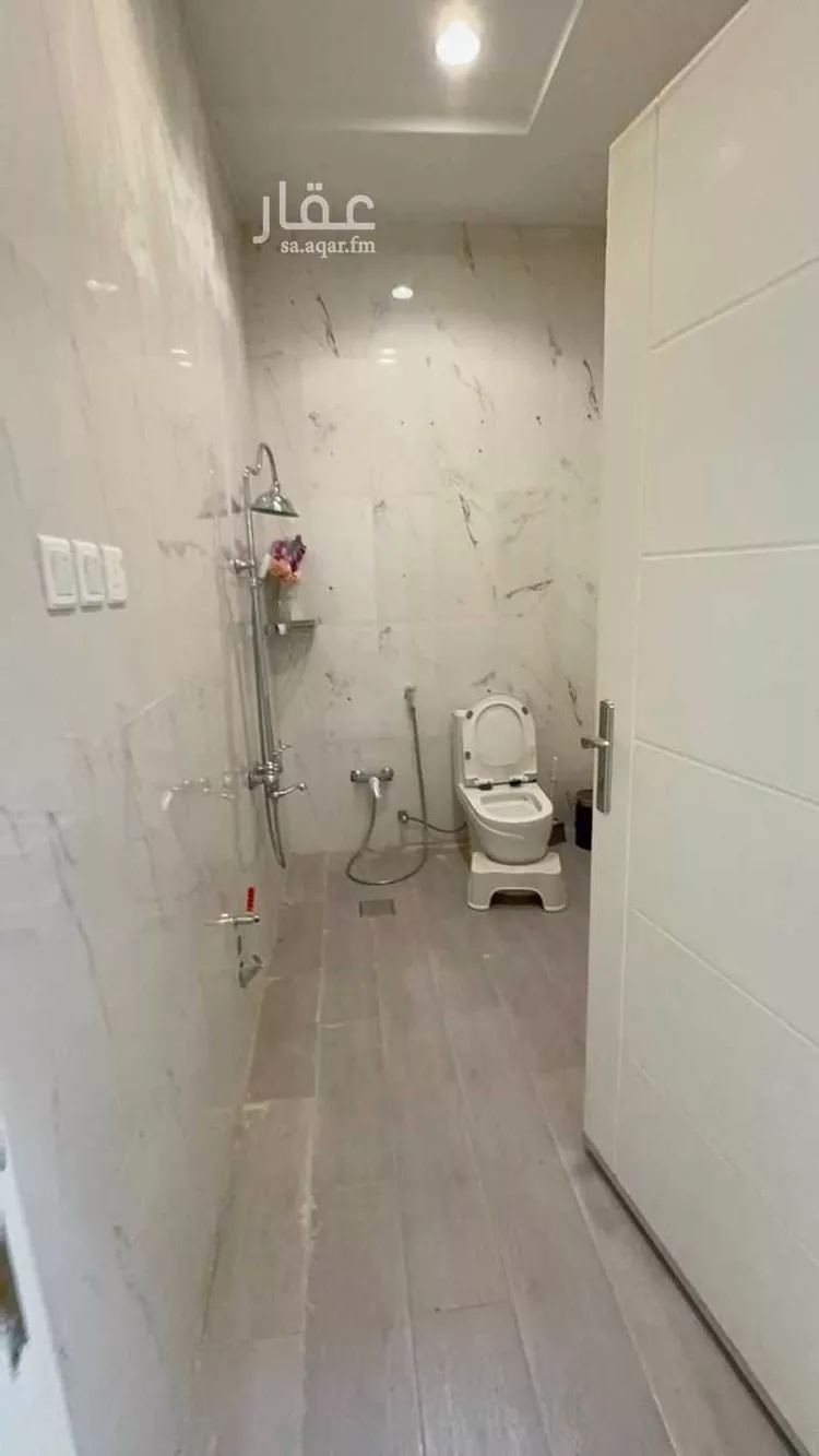 دور للبيع في شارع عبدالمنعم القلعي, حي العارض, مدينة الرياض, منطقة الرياض صورة 5