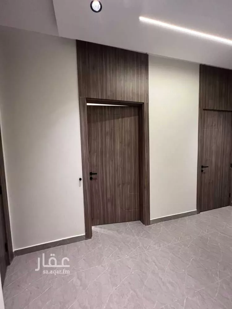 دور للبيع في شارع احمد النعيمى, حي العزيزية, مدينة المدينه المنوره, منطقة المدينة المنورة صورة 5