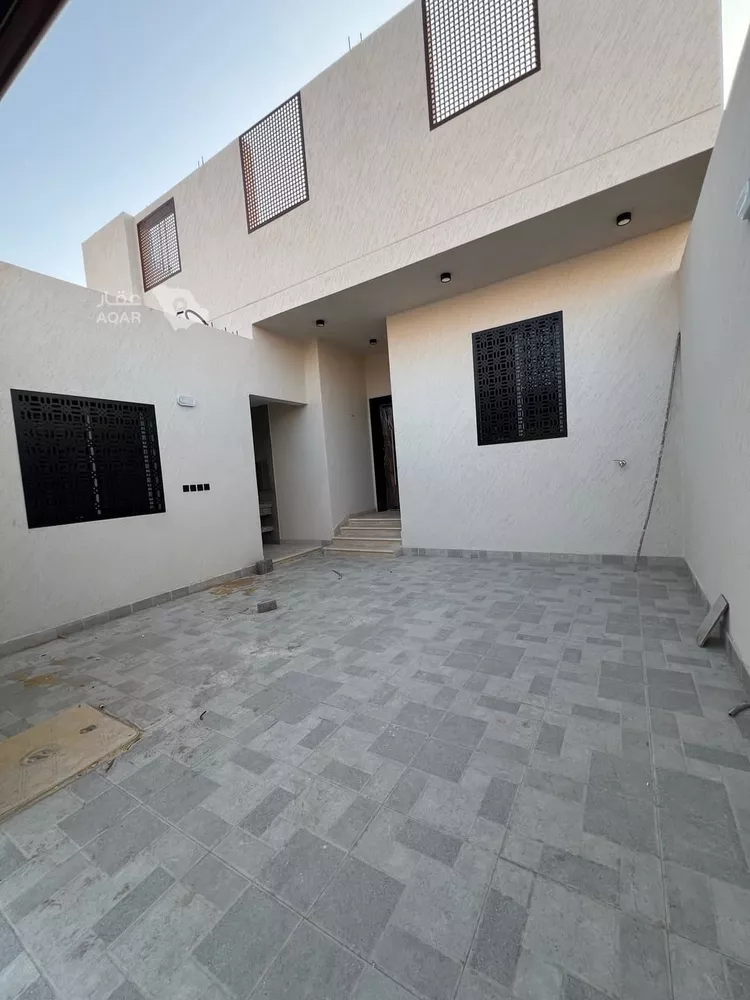 دور للبيع في شارع عبدالسلام ابن عبدالرحمن الوابصي, حي سكة الحديد, مدينة المدينة المنورة, منطقة المدينة المنورة 6