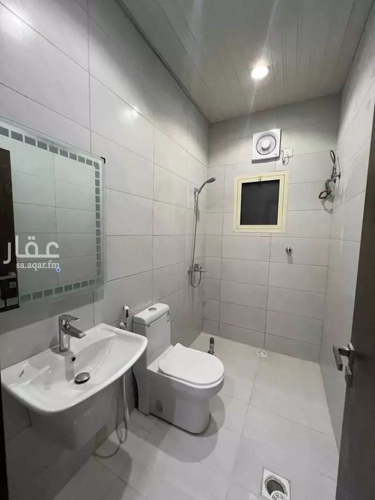 شقة للبيع في شارع ابو داود, حي الدفاع, مدينة المدينة المنورة, منطقة المدينة المنورة 7