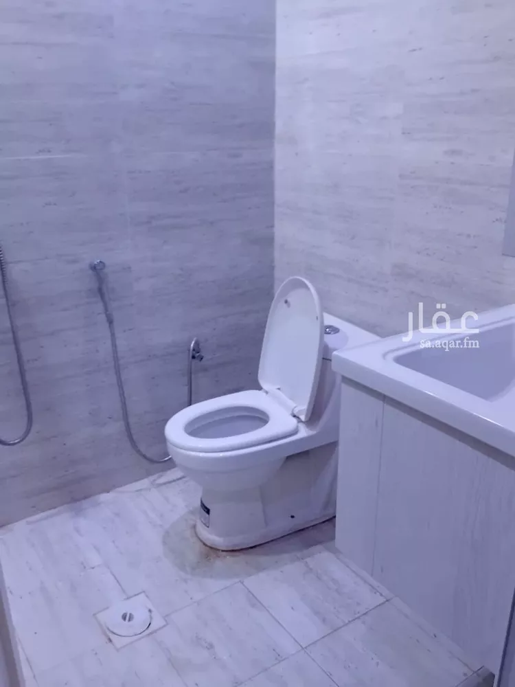 Building for Rent in Riyadh Al Aqiq صورة 5