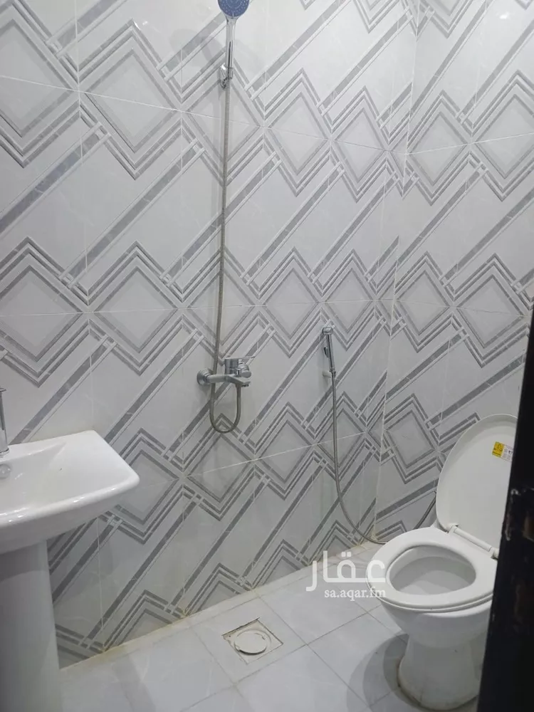 شقة للإيجار في شارع عبدالله بن سيف, حي العقيق, مدينة الرياض, منطقة الرياض 8