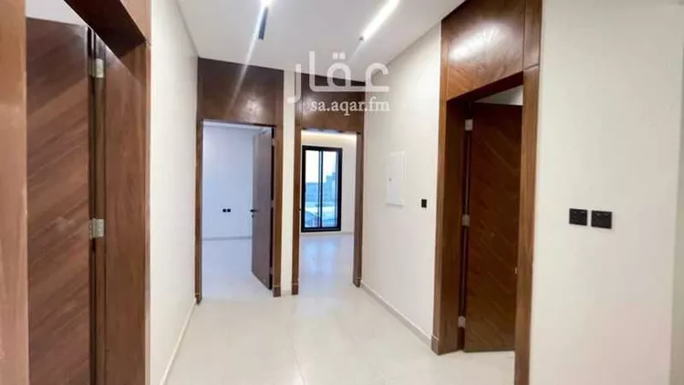 فيلا للبيع في شارع عقبة بن عثمان بن خلدة, حي العوالي, مدينة الرياض, منطقة الرياض 17