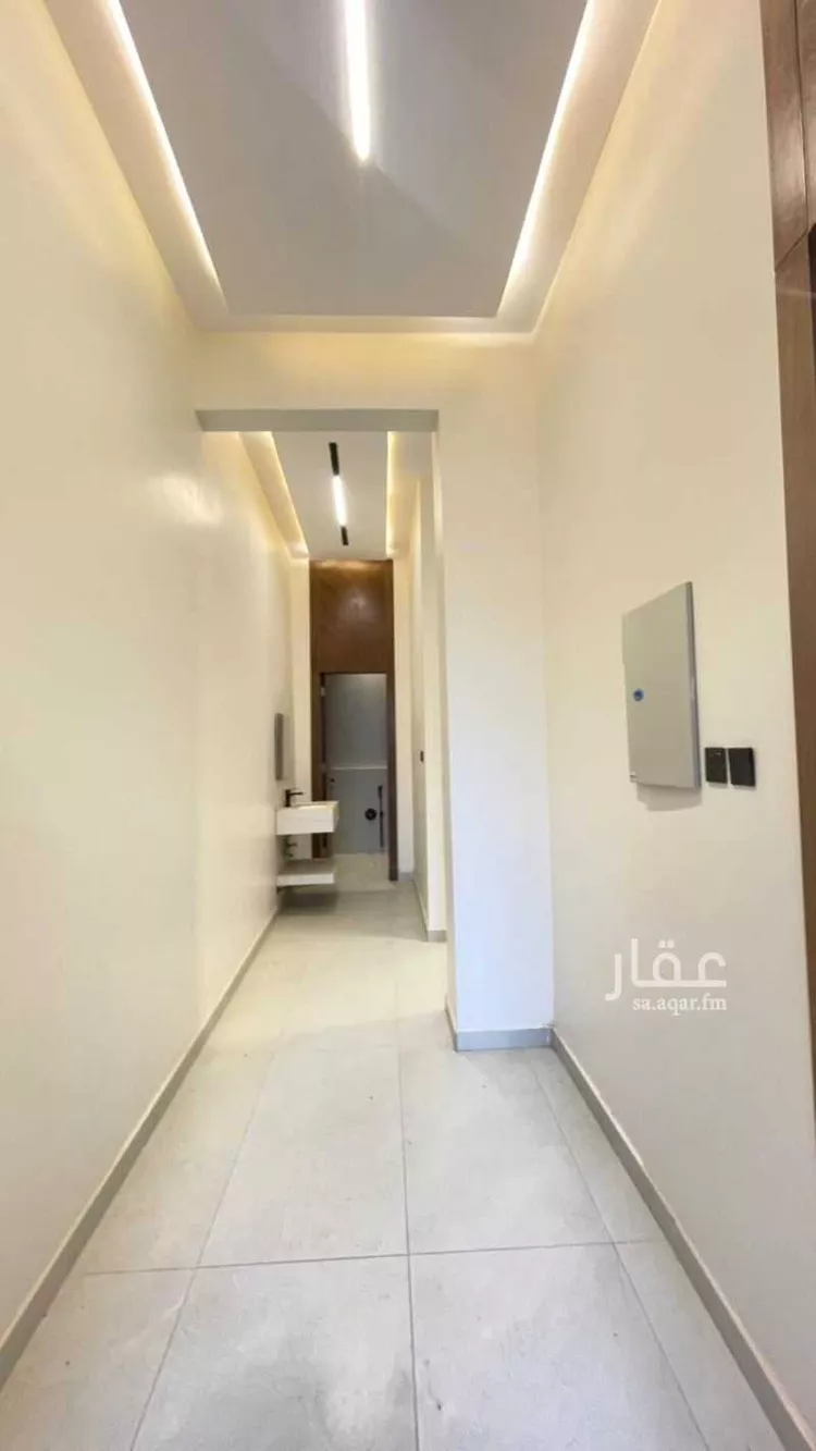 فيلا للبيع في شارع زينب الثقفية, حي العوالي, مدينة الرياض, منطقة الرياض صورة 5