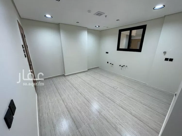 شقة للبيع في شارع بيرين, حي ضاحية الملك فهد, مدينة الدمام, المنطقة الشرقية صورة 2