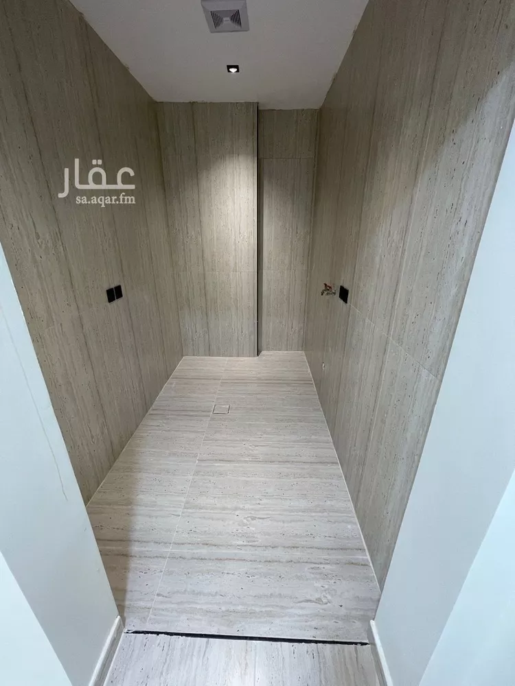 شقة للبيع في شارع بيرين, حي ضاحية الملك فهد, مدينة الدمام, المنطقة الشرقية