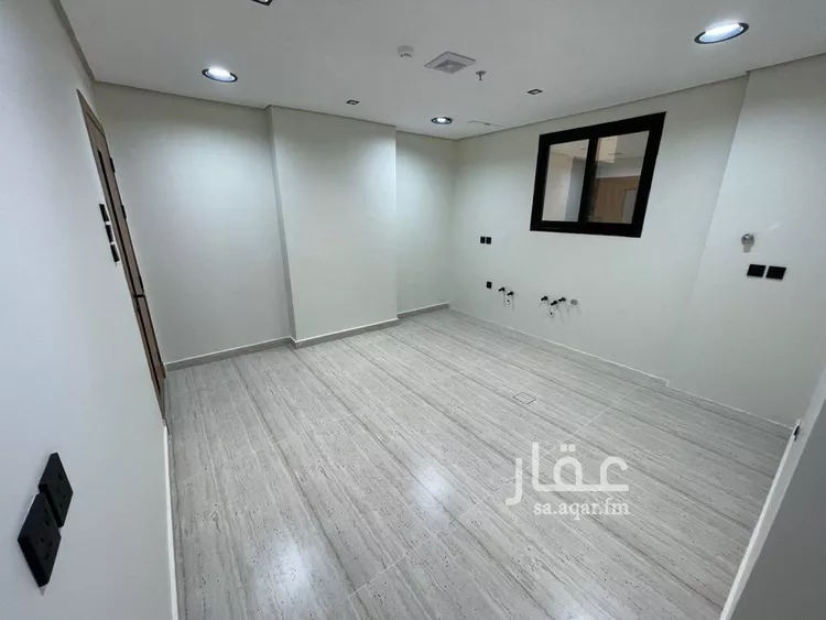 شقة للبيع في شارع الخفجي, حي ضاحية الملك فهد, مدينة الدمام, المنطقة الشرقية صورة 5