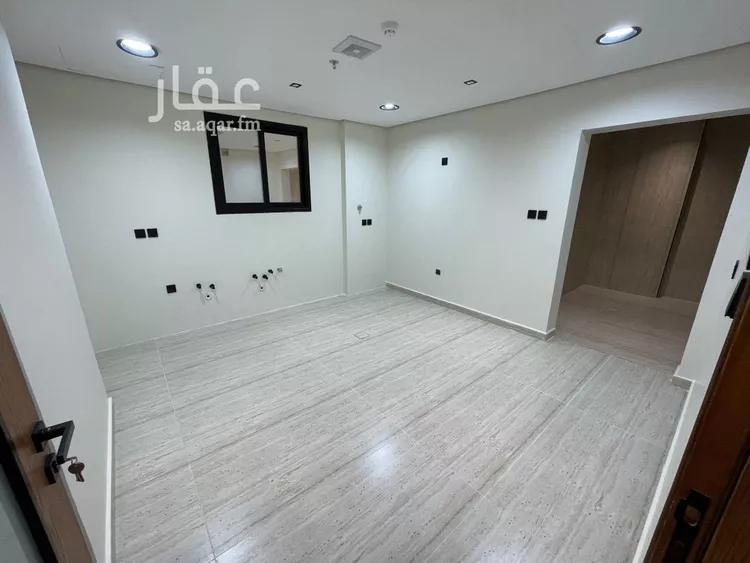 شقة للبيع في شارع بيرين, حي ضاحية الملك فهد, مدينة الدمام, المنطقة الشرقية صورة 3