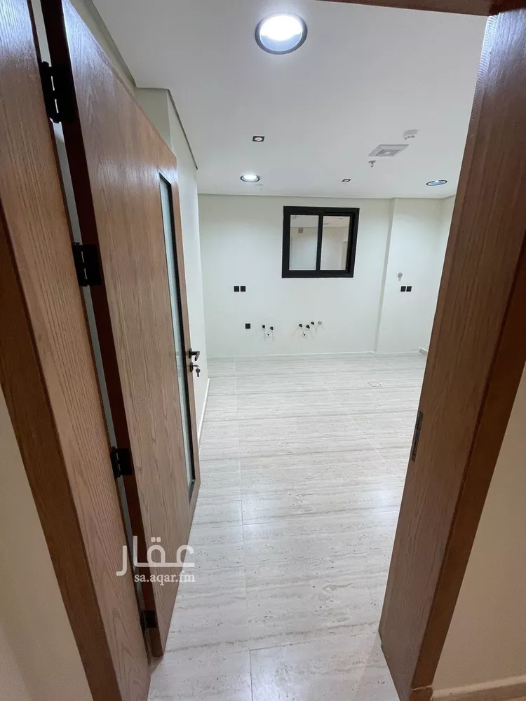 شقة للبيع في شارع بيرين, حي ضاحية الملك فهد, مدينة الدمام, المنطقة الشرقية صورة 2