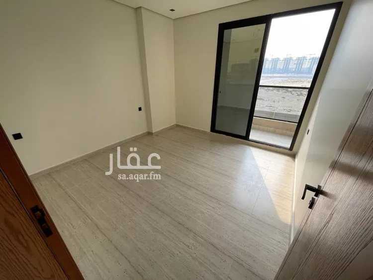 شقة للبيع في شارع الخفجي, حي ضاحية الملك فهد, مدينة الدمام, المنطقة الشرقية صورة 5