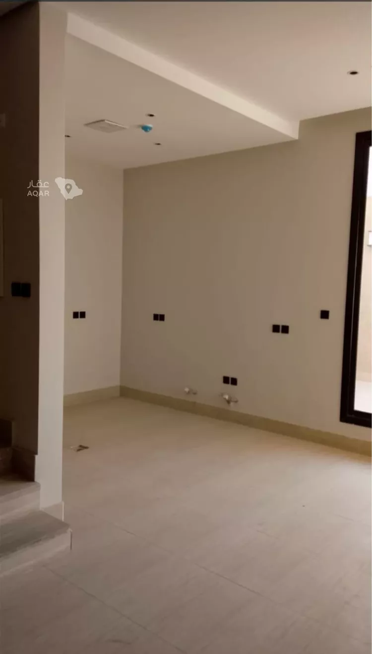 فيلا للبيع في شارع يوسف اللخمي, حي الرمال, مدينة الرياض, منطقة الرياض