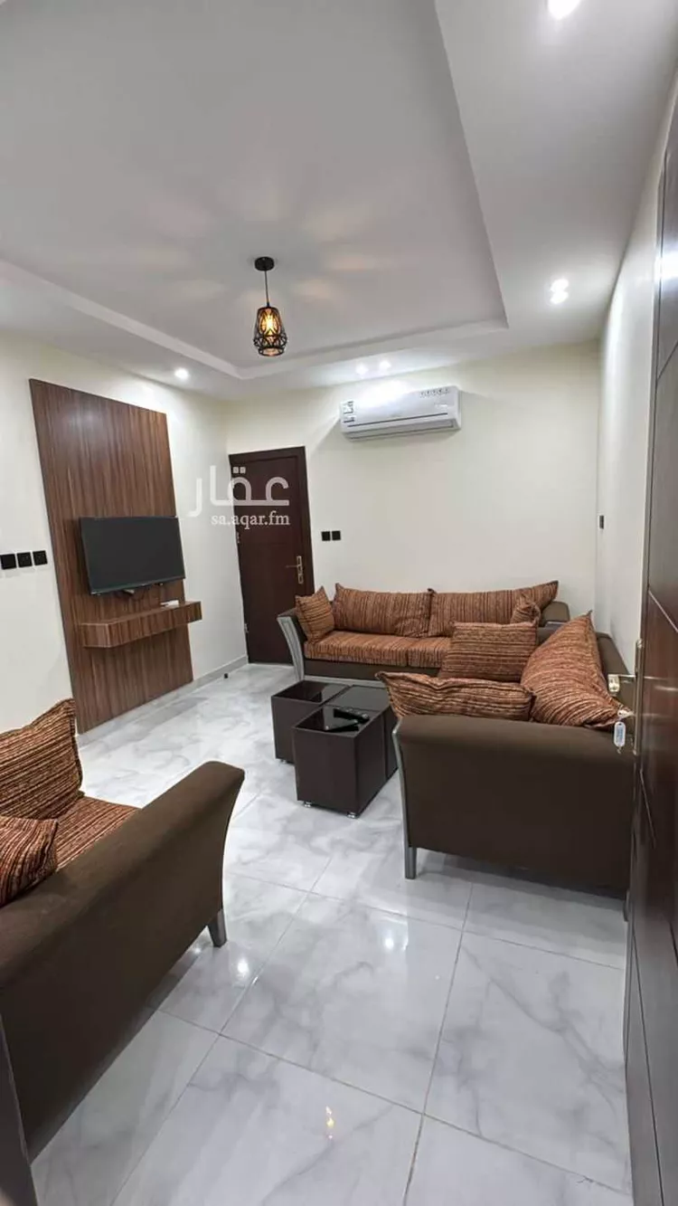 عمارة للإيجار في شارع شارع الدرع العربى, حي غرب الخالدية, مدينة تبوك, منطقة تبوك صورة 2
